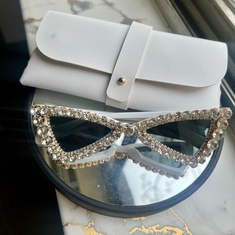 Crystal-Embellished Cat-Eye Sunglasses with White Case
